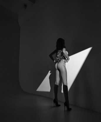 Мои опытные руки и нежное тело точно знают, как доставить максимальное наслаждение. Фото в моем профиле – просто предвкушение того, что ты будешь испытывать. Я специализируюсь на разнообразных услугах, которые подарят тебе незабываемые ощущения. Разреши мне заботиться о твоем удовольствии и показать, что настоящее джентльменское обслуживание по-настоящему существует. Закрывай глаза и представь нашу встречу – вместе мы погрузимся в мир наслаждения и релаксации, о которых ты даже не мог мечтать. Отзывы наших встреч говорят сами за себя – мои клиенты получают не просто удовлетворение, но и истинное счастье. Готов испытать все эти прелести со мной? 💋💫 11516, 26 лет